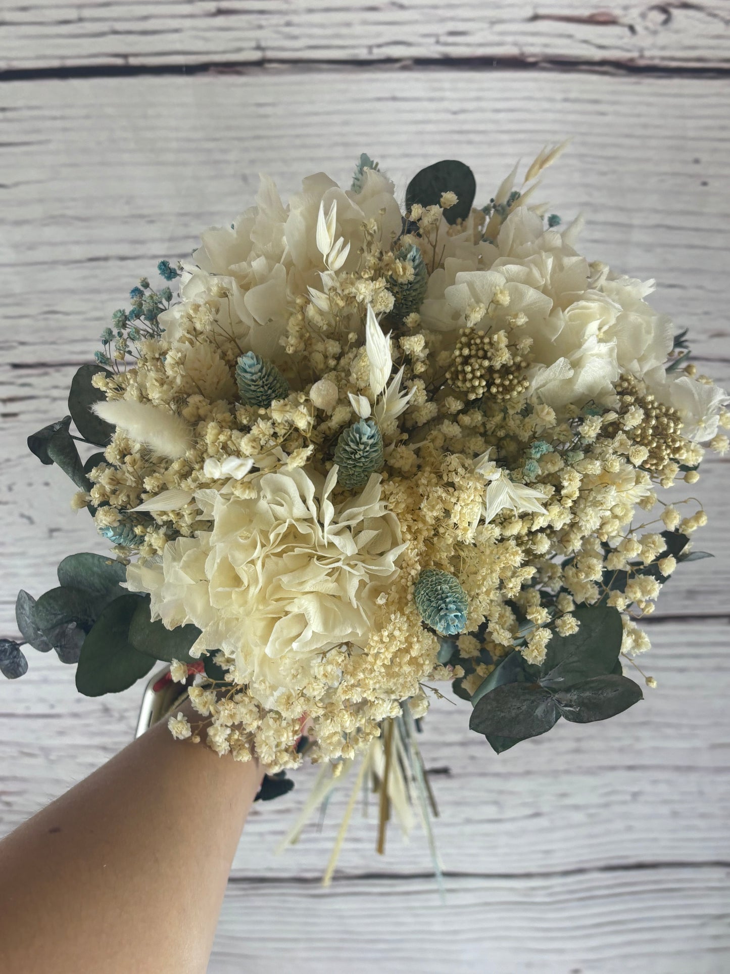 Ramo de hortensias crema preservadas Ginebra