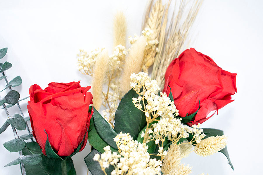 Ramo de dos rosas eternas