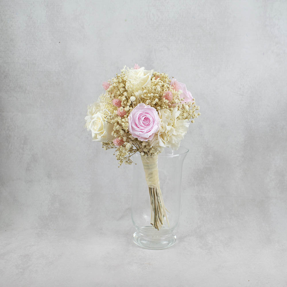 ramo de hortensias secas