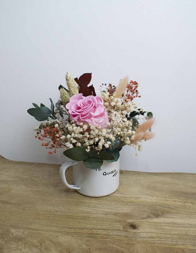 Taza con rosa Rosario