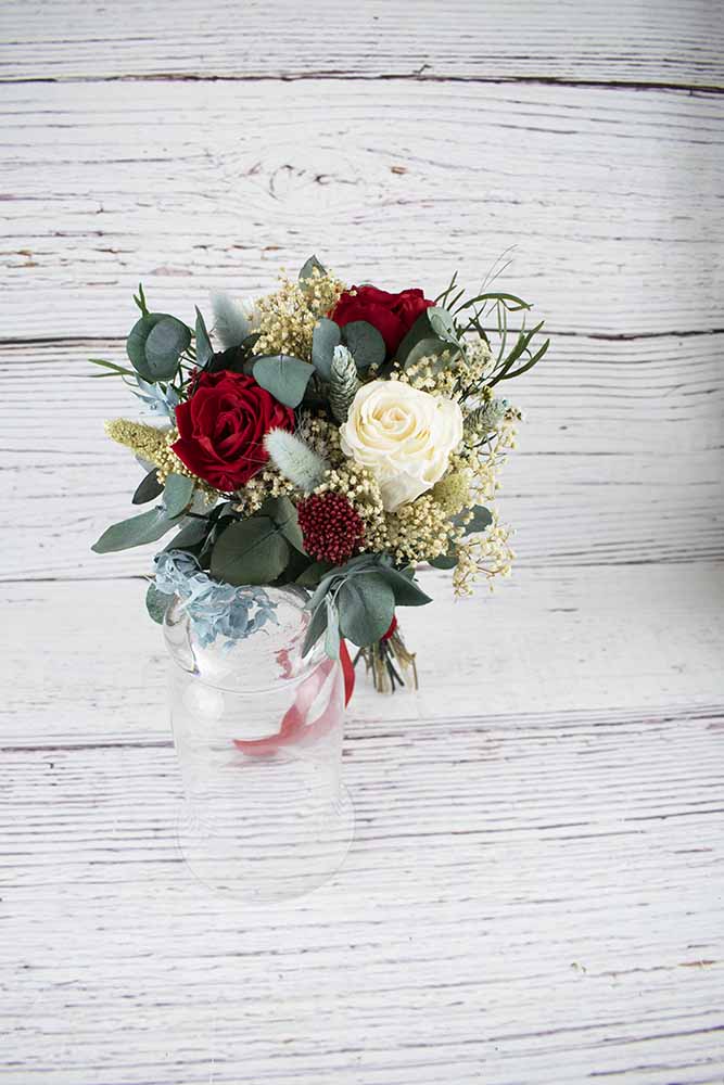 ramo de rosas pequeño