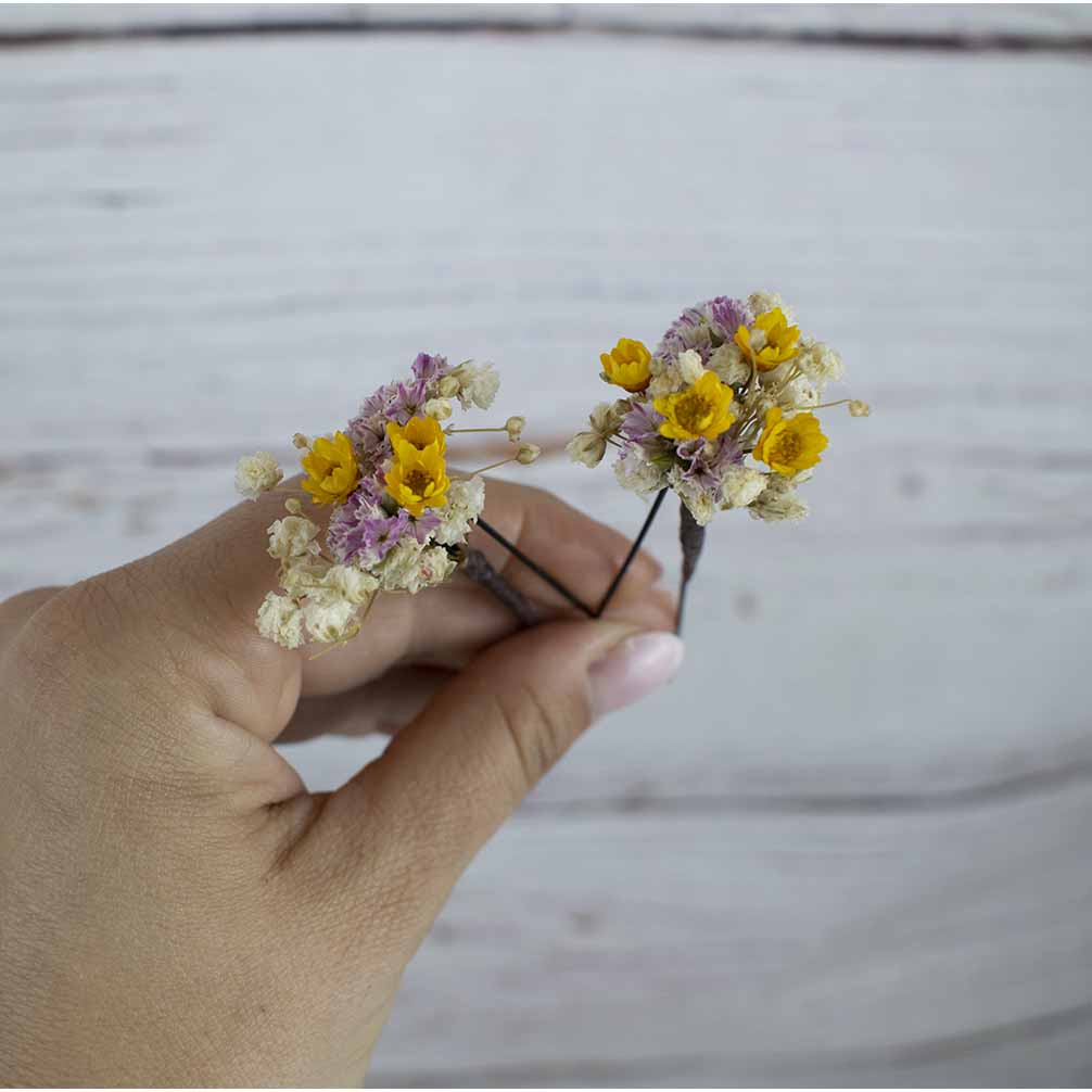 Flores secas silvestres para el pelo