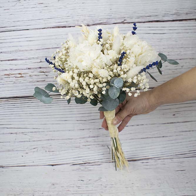 Ramo de hortensias crema preservadas Ginebra