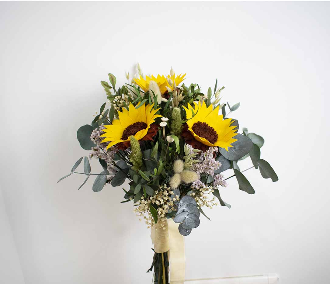Ramo de girasoles novia sencillo