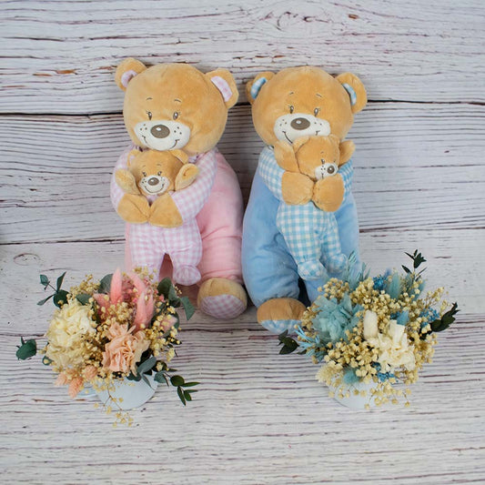 Pack Bebé peluchito y taza de flores