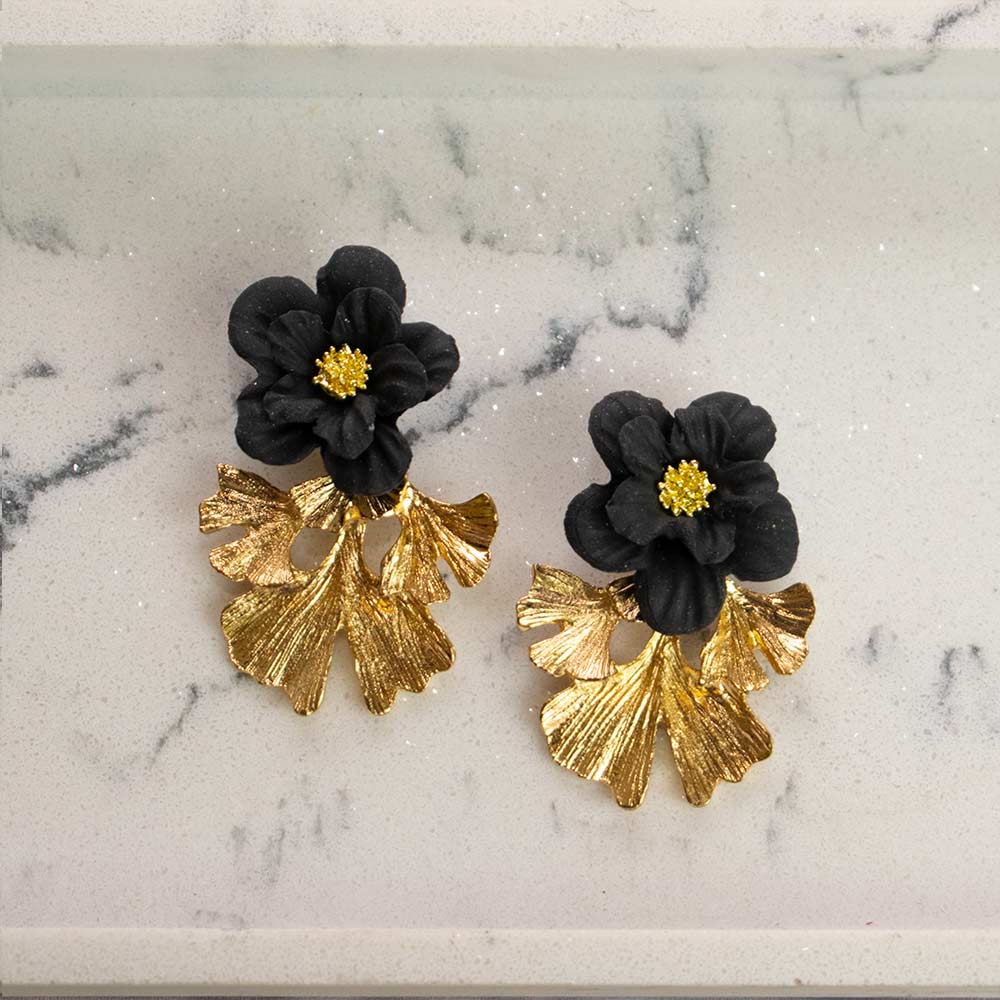 Pendientes Zalira negros y dorados