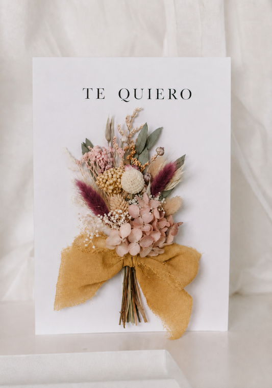 Ramillete con tarjeta mensaje