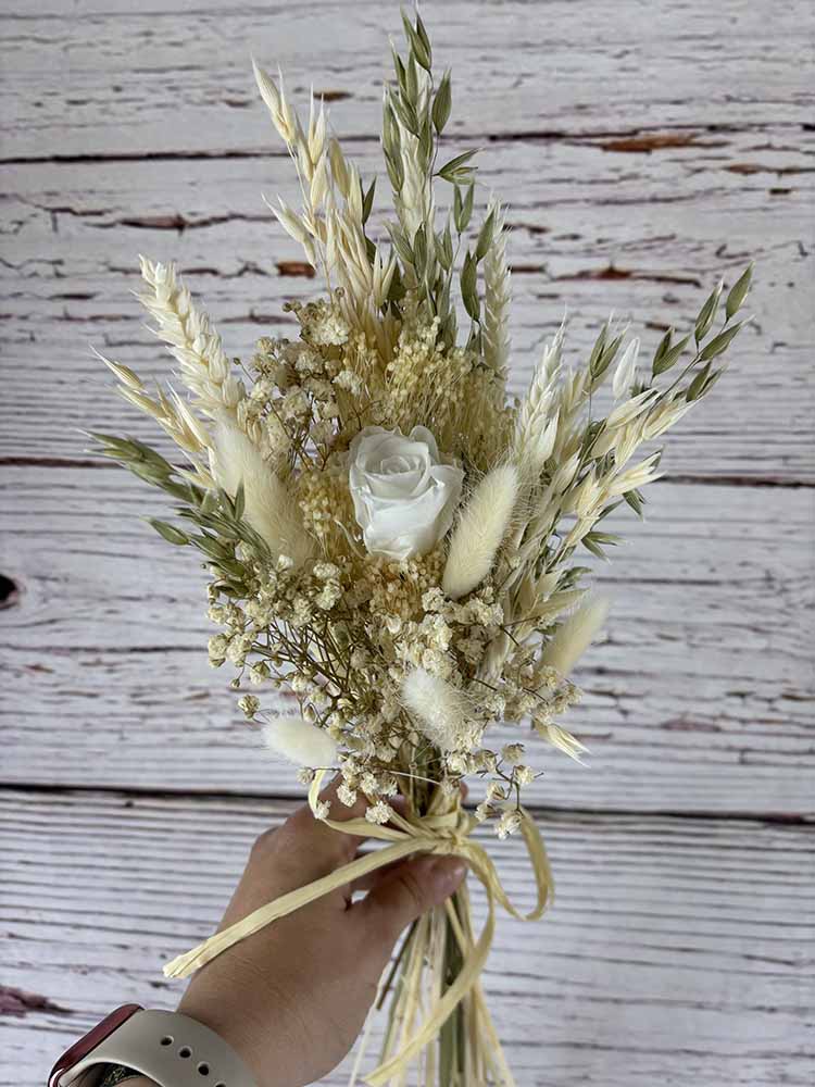 Mini ramo de flores preservadas