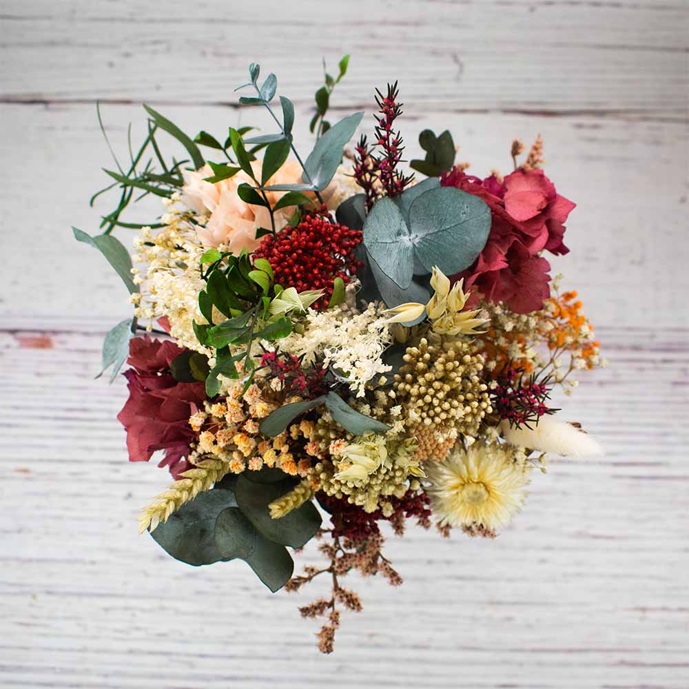 ramo otoñal de flores preservadas