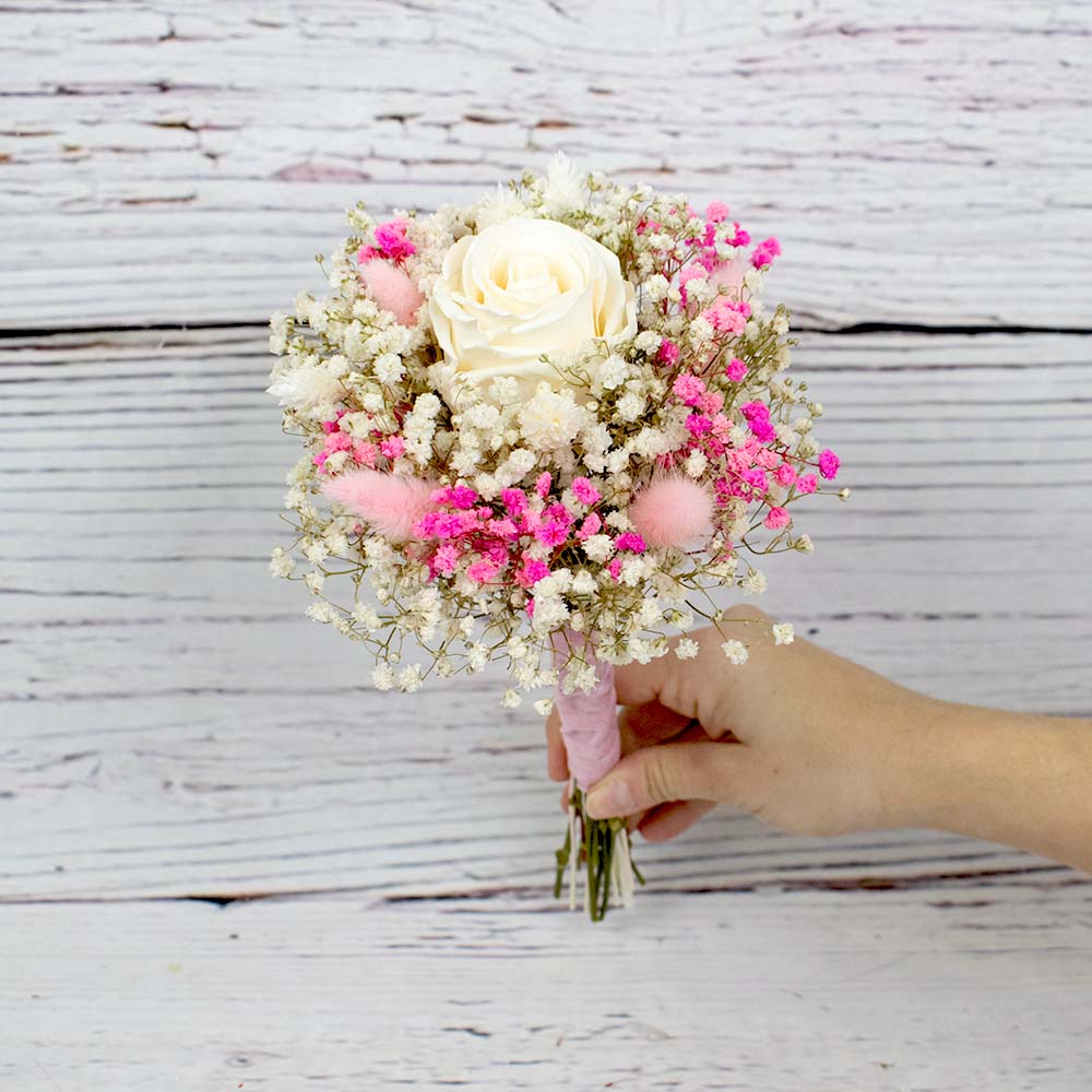 Ramillete réplica con rosa Nur