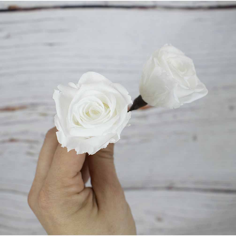 Rosas para el pelo novia